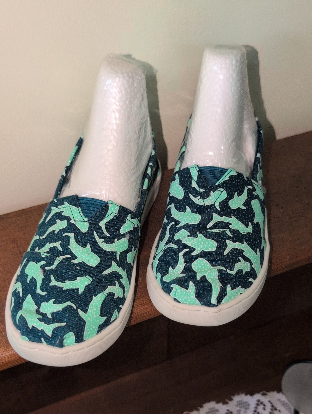 Toms Kids Slip-On Shark Print Shoes